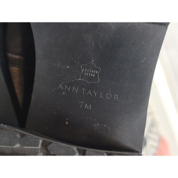 ANN TAYLOR LEATHER BLACK ANKLE BOOTIES, SZ 7 - Picture 11 of 15